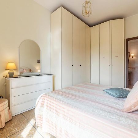 Monteverde Roomy Apartment Sun And Flowers 로마 외부 사진